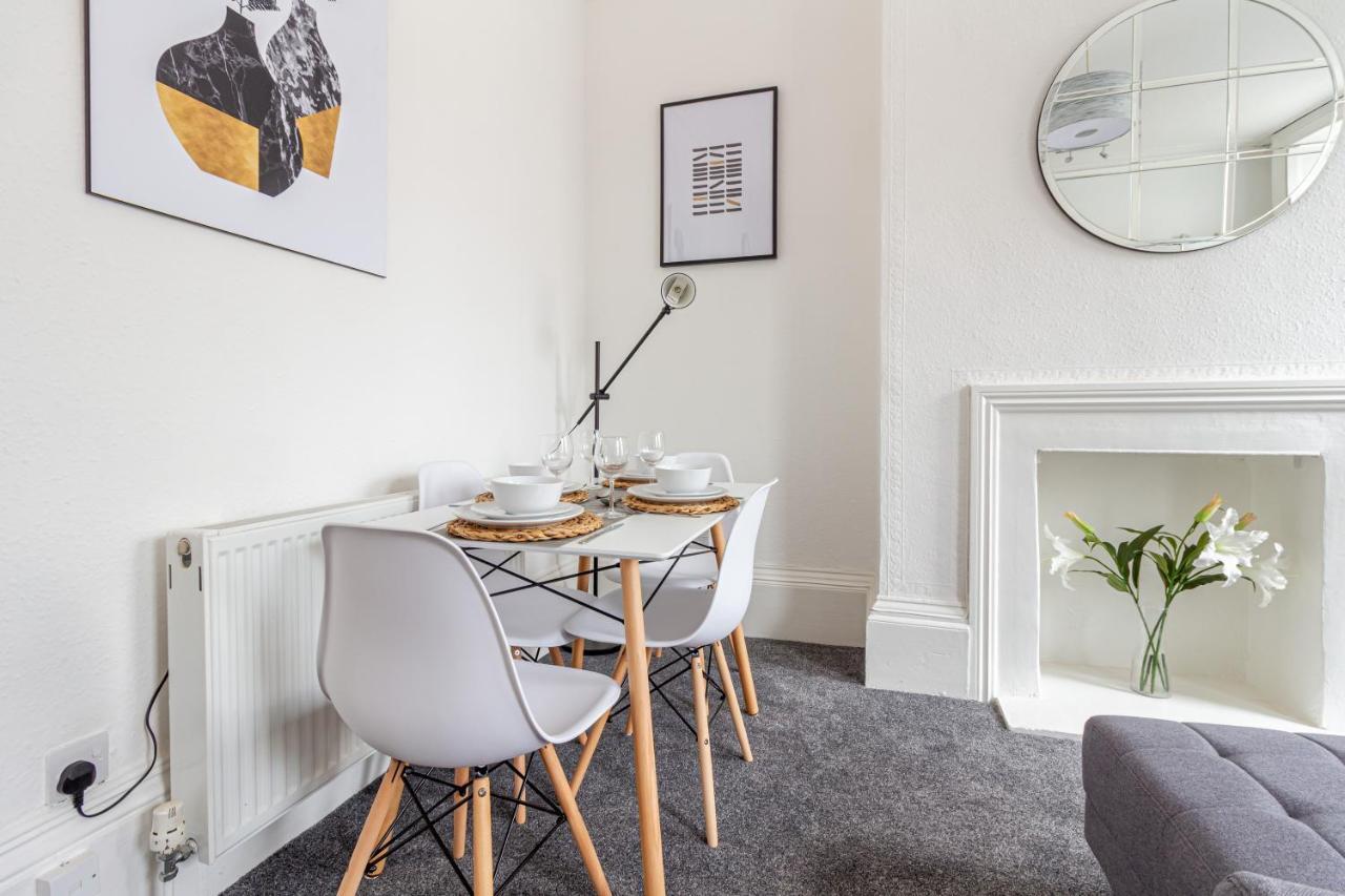 Host & Stay - Montpellier Villa Apartment Челтенхам Экстерьер фото