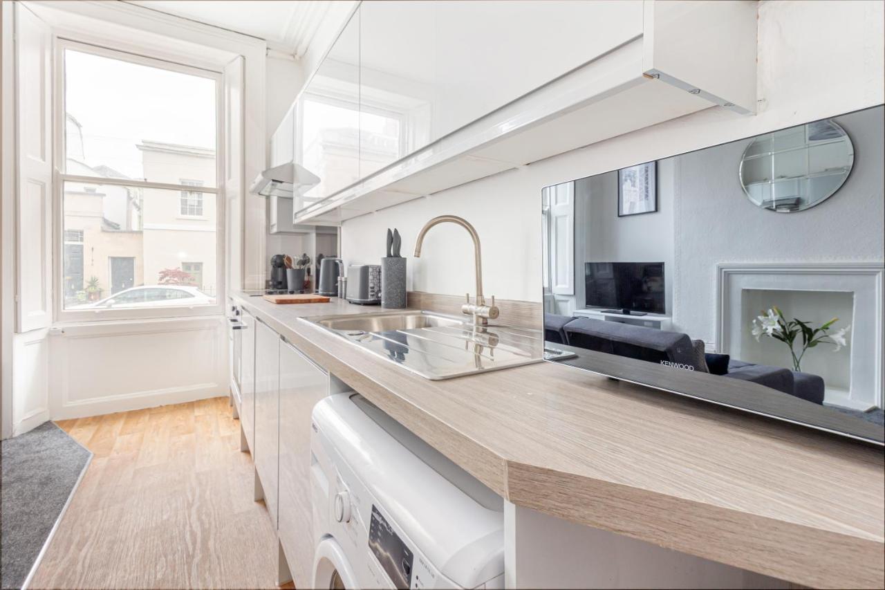 Host & Stay - Montpellier Villa Apartment Челтенхам Экстерьер фото